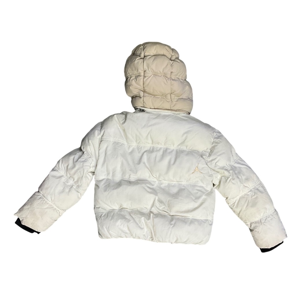 Jordan Boys White Hooded Puffer Jacket Fleece Lined Jumpman Coat Small 8-10Y - Picture 4 of 9